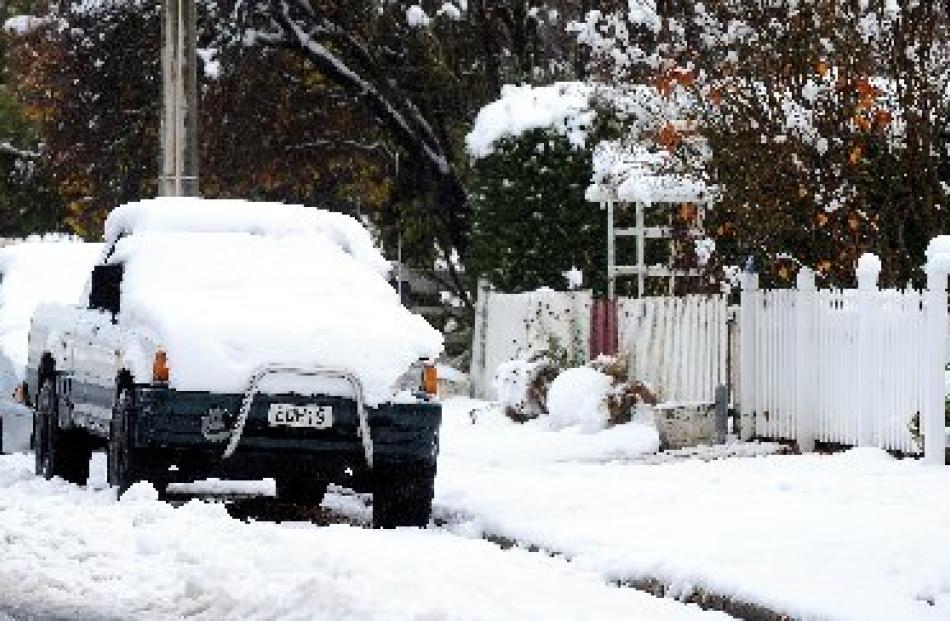 More than 12cm of snow covered Naseby yesterday.Photos by Craig Baxter.