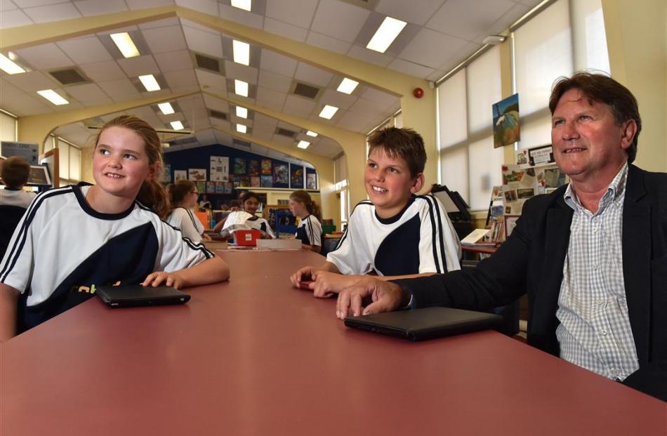 New Tahuna Intermediate pupils Ruby Anderson (11), Tyler Lilly (11) and principal Tony Hunter....
