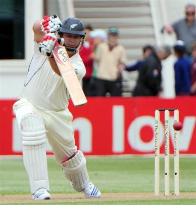 New Zealand No 5 Jesse Ryder drives through the off-side. Photos by Craig Baxter