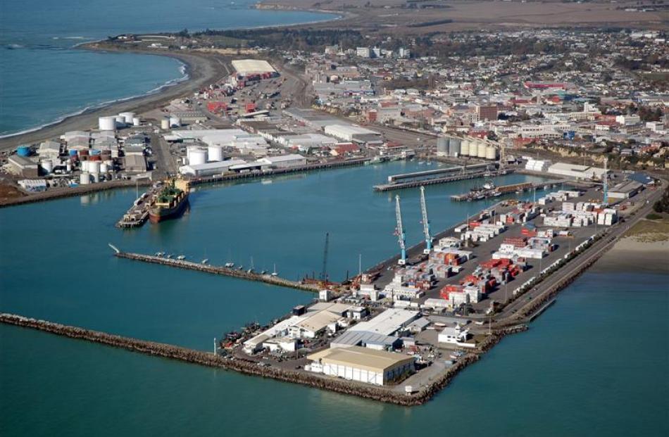 Port of Tauranga's purchase of half of PrimePort Timaru will pay off for exporters. Photo supplied.