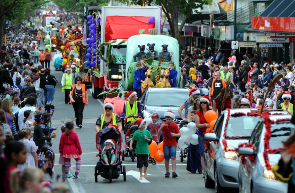 The Dunedin parade floats travel down George St on Sunday.