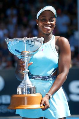 Sloane Stephens with the trophy after winning the ASB Women's Classic. Photo: Getty Images