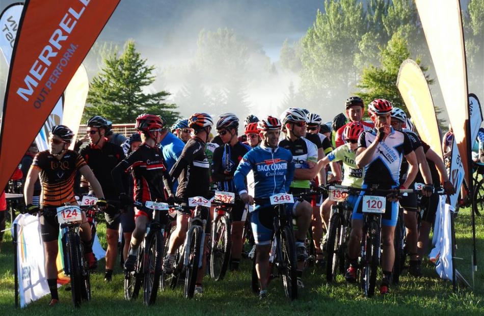 Some of the elite riders in the Tour de Wakatipu  line up at the start line on Saturday. Photo by...