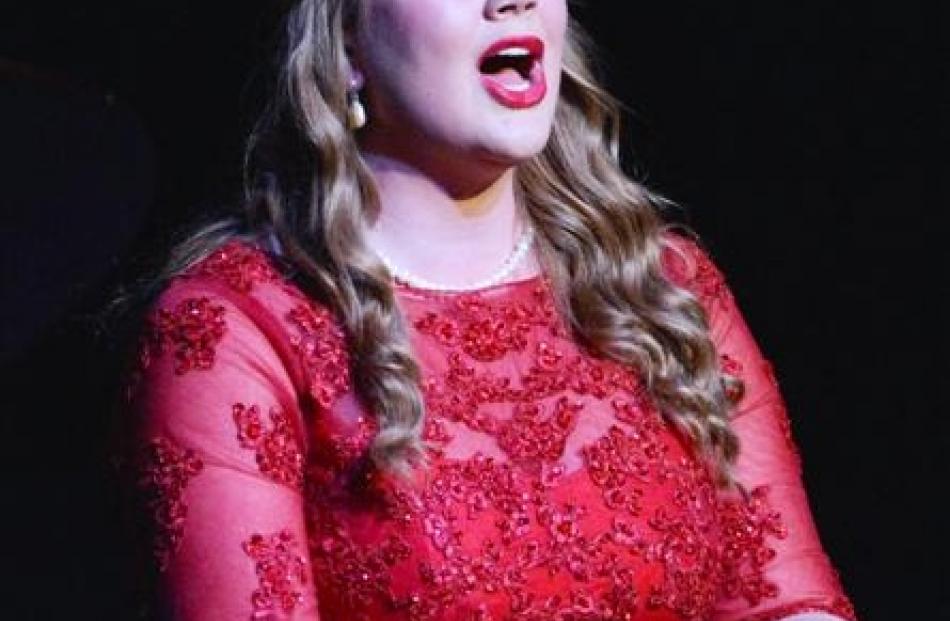 Soprano Eliza Boom sings Si, mi chiamano Mimi, by  Giacomo Puccini, in the Dame Malvina Major...