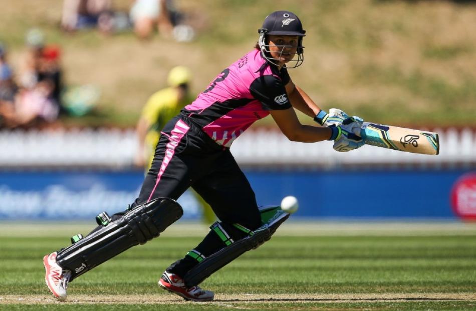 Suzie Bates plays a shot for New Zealand against Australia. Photo: Getty Images