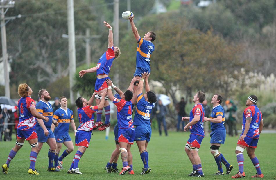 Taieri vs Harbour at Watson Park on Saturday. Photo by Gregor Richardson.