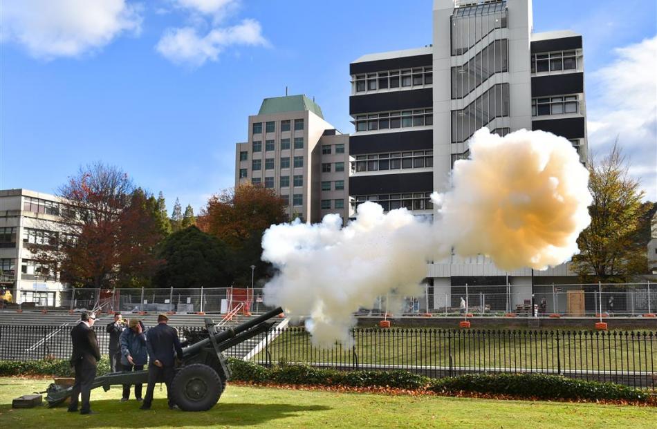 A 25-pounder gun is fired on the University of Otago clocktower lawn for the OUSA Anzac Service...