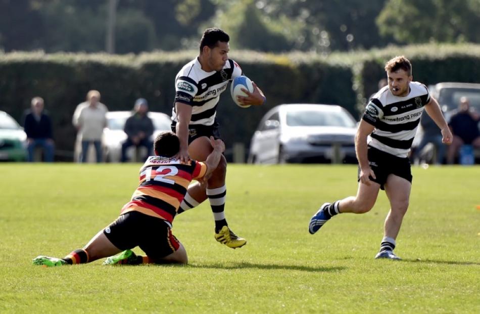 Action from today's Southern v Zingari-Richmond game. Photo: Gregor Richardson