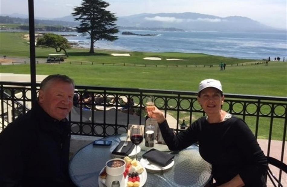 Ian and Gloria Hurst have lunch overlooking the 18th hole at Pebble Beach. Photos supplied.