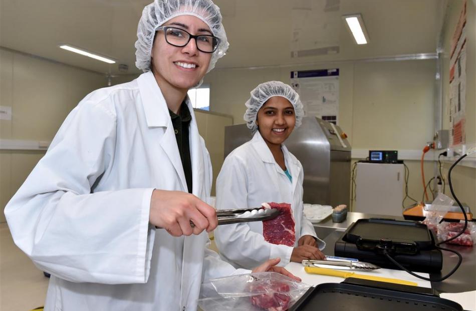 University of Otago PhD students  Zahra Zolfaghari (left) and Amali Alahkoon in the new...