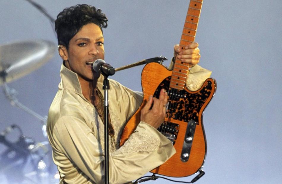 Prince performs in 2007. Photo: Reuters