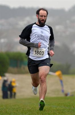Luke Easterbrook (Caversham) powers to the line to win the men’s Barnes Cross-country at Kettle...