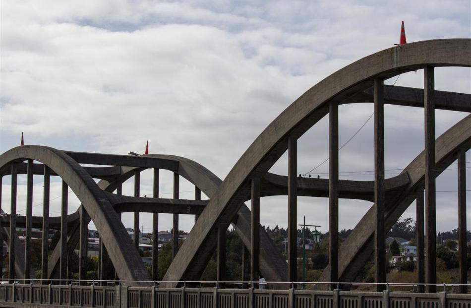 The cones on the Balclutha bridge. Photo by Samuel White.