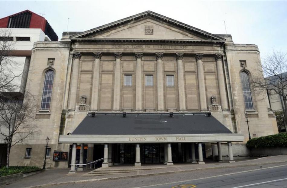 Dunedin Town Hall