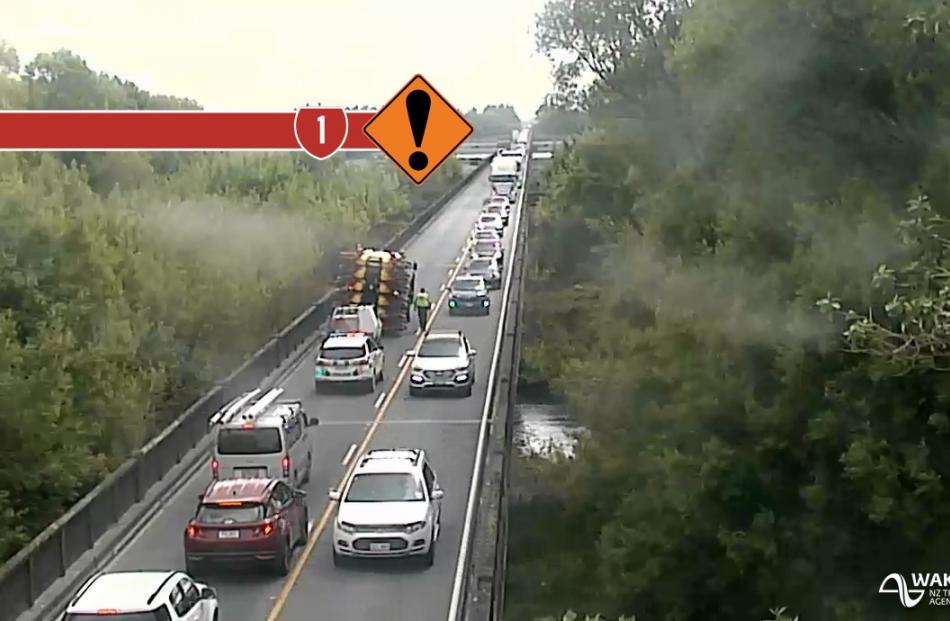 SH1 is down to one lane on the Rakaia River Bridge. Photo: Waka Kotahi NZ Transport Agency -...