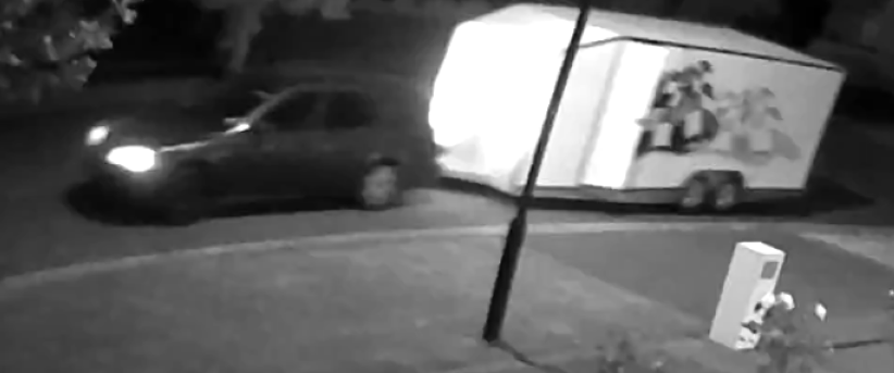 Police want the public's help to identify this car towing the trailer. Photo: NZ Police