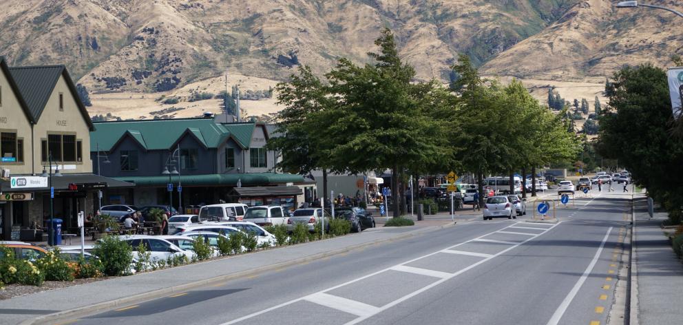 The Wānaka community has been petitioning the ORC for a public bus service for years. Photo: ODT