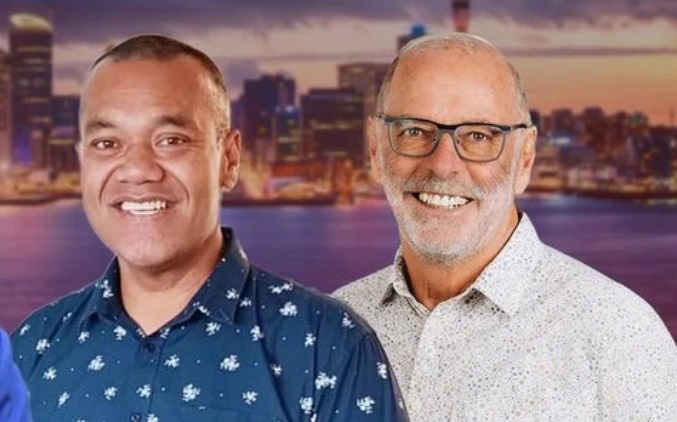 Wayne Brown (right) has beaten Efeso Collins to be the new Mayor of Auckland. Photo: RNZ